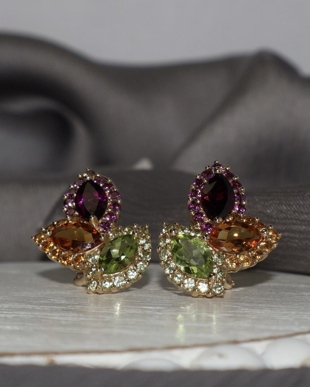 14k Yellow Gold Omega Backs Earrings 6.78G / 0.8in